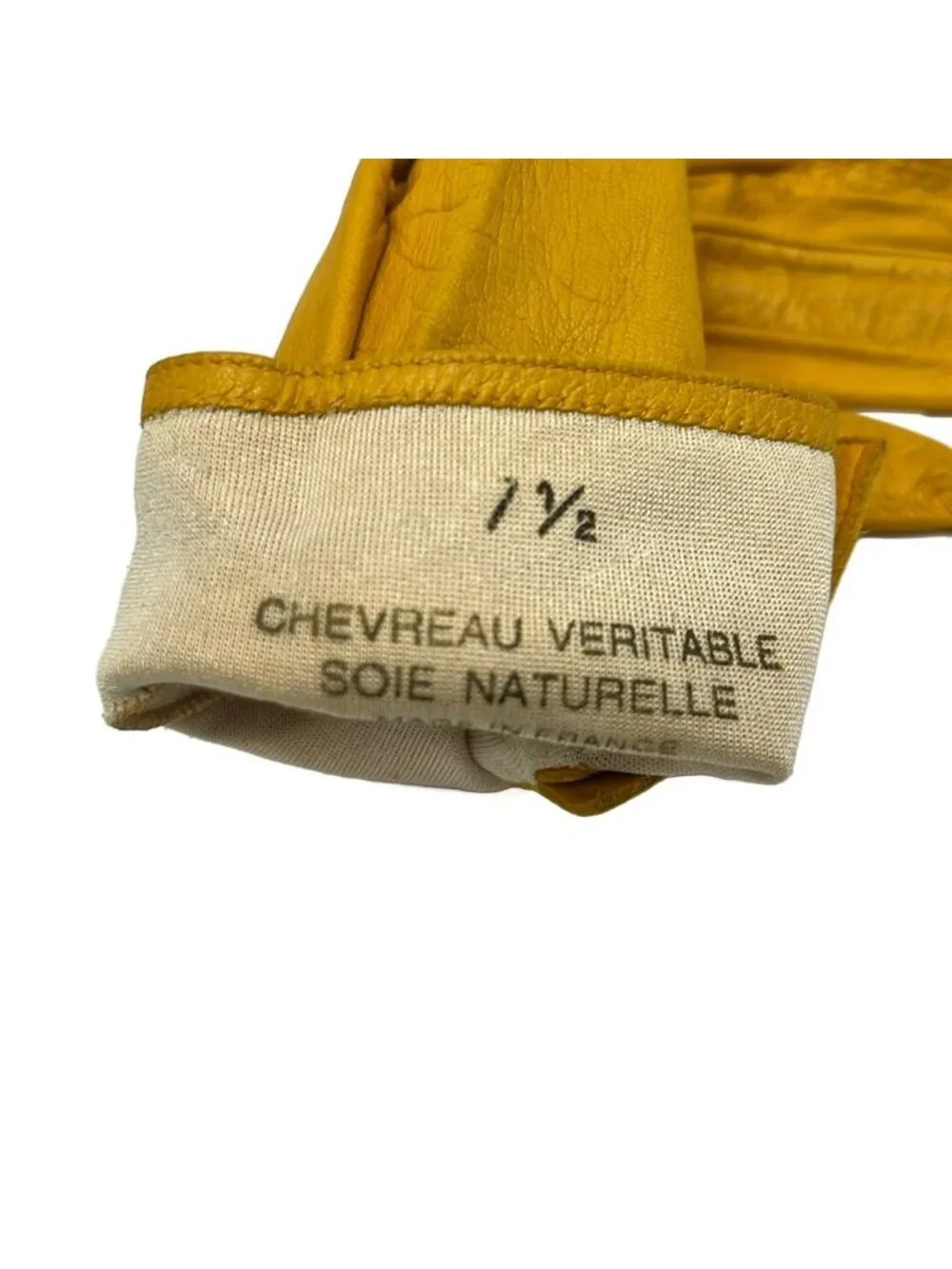 Chanel Gloves 7.5 Yellow CC Logo Turnlock Leather